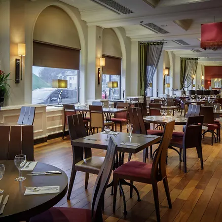 Hilton Hotel 4*