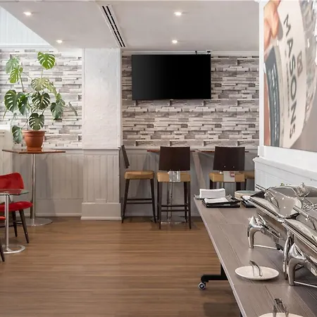 Hilton יורק