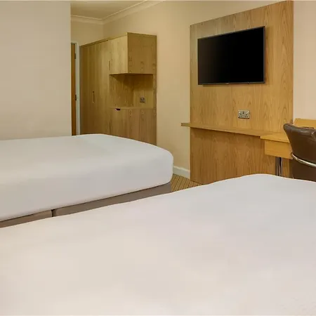 Hilton 4* יורק