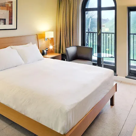 Hilton 4*
