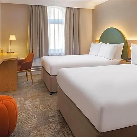 Hilton 4*