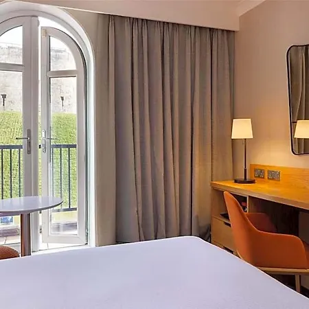 Hotel Hilton 4*