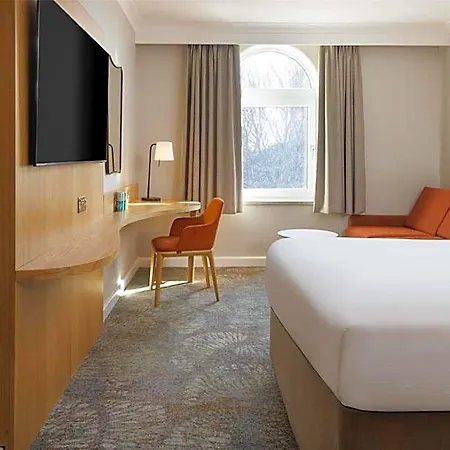 Hilton Hotel 4*