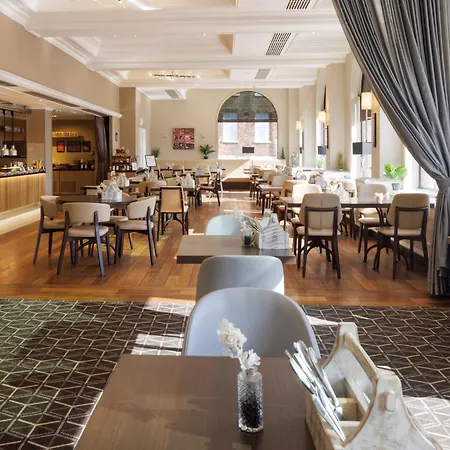 酒店 希尔顿约克酒店 4*